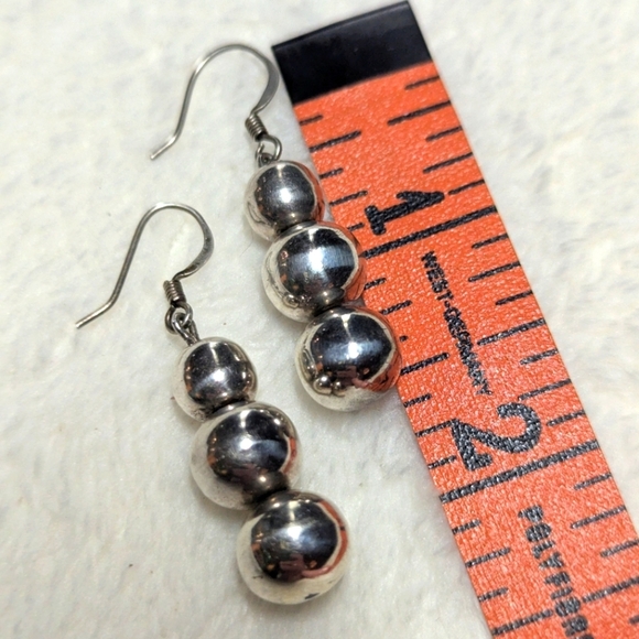 Vintage Sterling Silver Trio Ball Drop Earrings - Picture 3 of 7